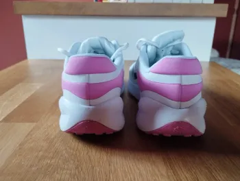 Used Rose Nike Baskets bike — image 3 of 4