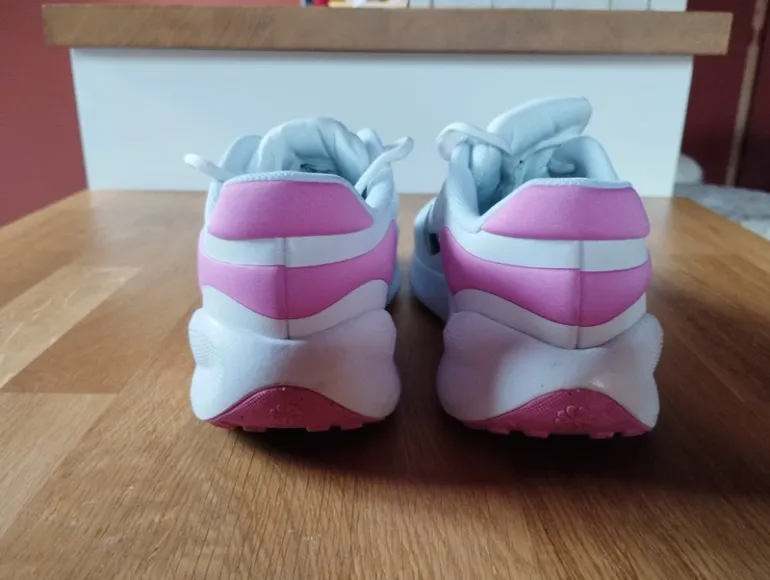 Used Rose Nike Baskets bike — image 3 of 4