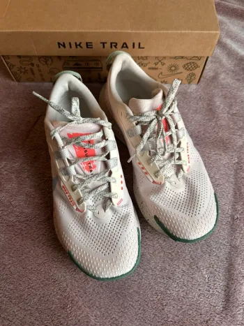 Used Nike Trail bike — image 3 of 13
