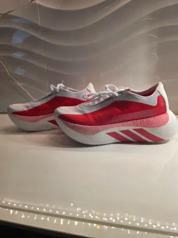Used Adidas Hyperboost Edge bike — image 2 of 11