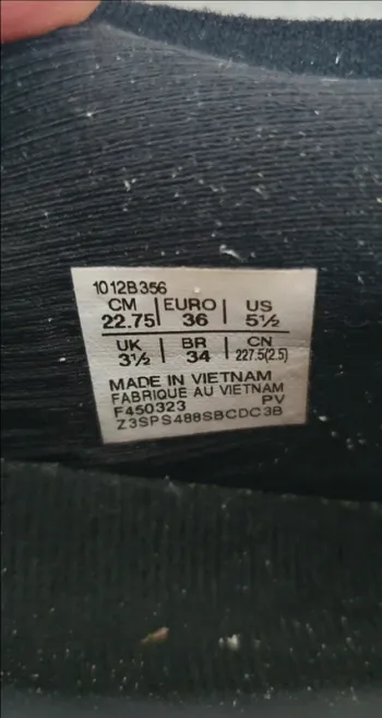 Used Asics Gel Nimbus 25 bike — image 10 of 10
