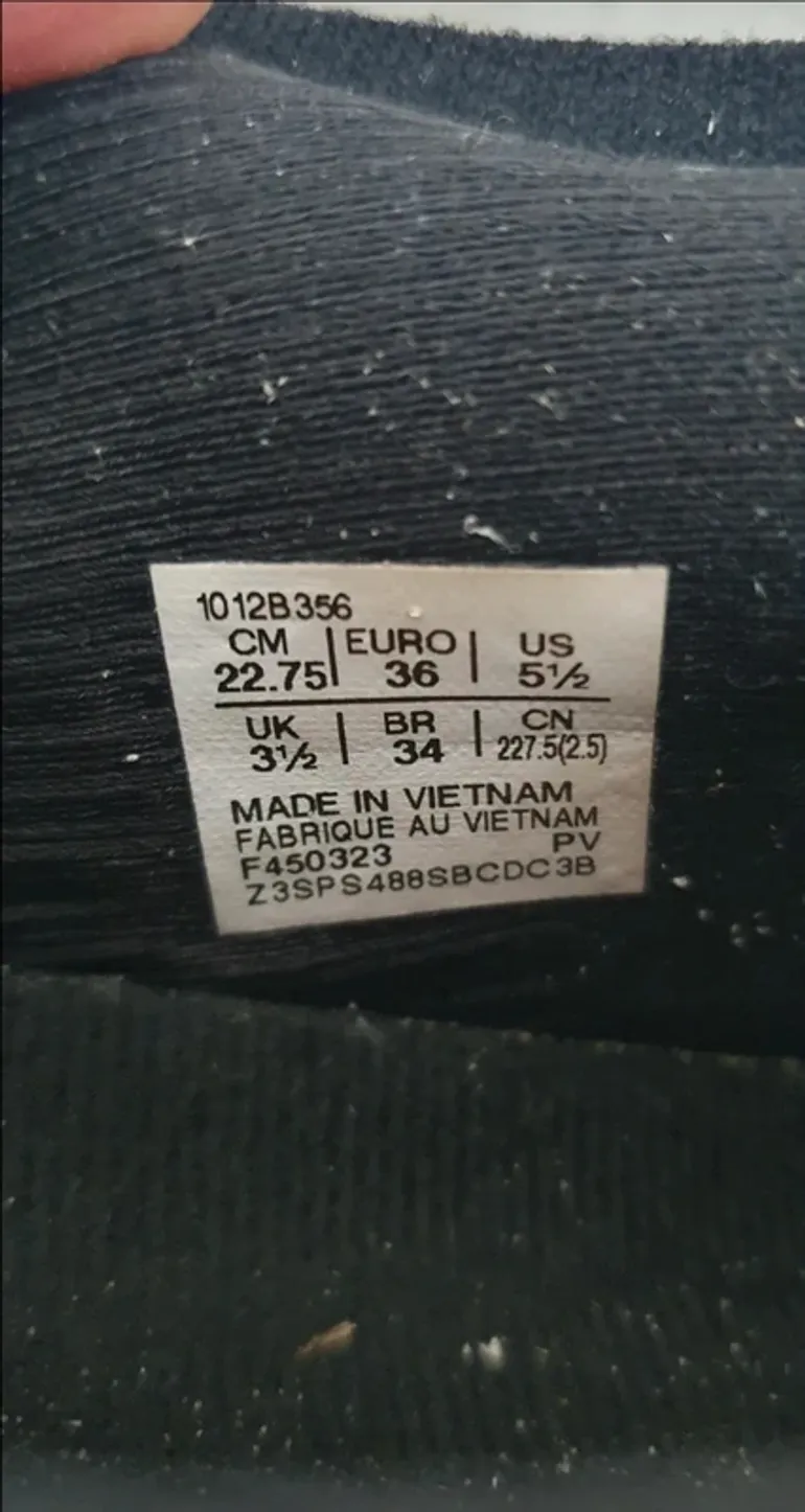 Used Asics Gel Nimbus 25 bike — image 10 of 10