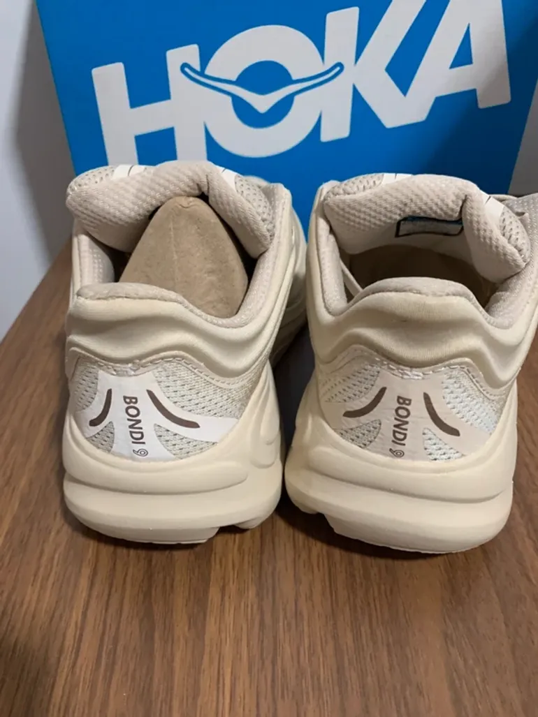 Tweedehands Hoka Zapatillas talla 38 bike — afbeelding 4 van 6
