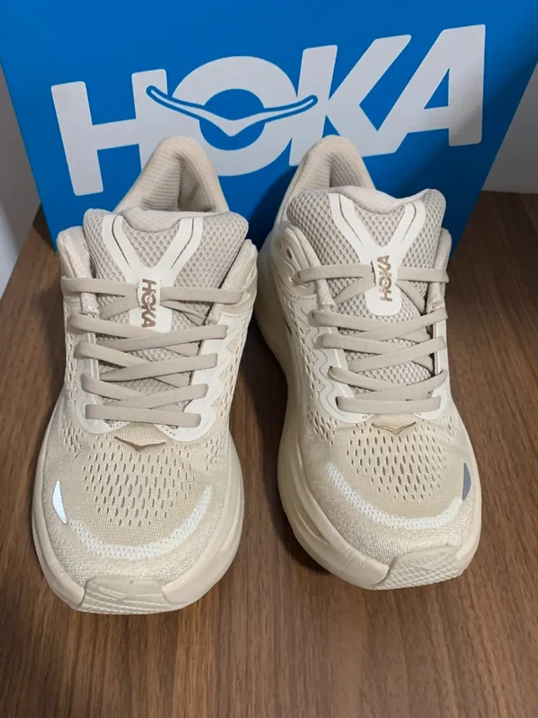 Tweedehands Hoka Zapatillas talla 38 bike — afbeelding 3 van 6