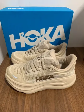 Tweedehands Hoka Zapatillas talla 38 Running Shoes