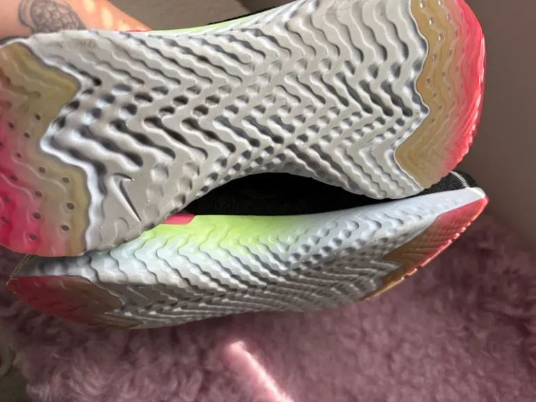 Käytetty Nike Epic React Flyknit 2 bike — kuva 3 / 5