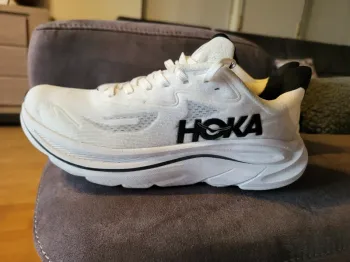 Hoka Clifton 10 Running Shoes usato