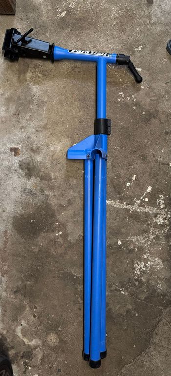 Used Park Tool PCS-9.0 Repair Stand 2017 Cycling Accessories