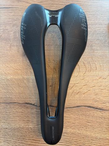 Used Selle Italia SLR Boost Superflow S1 2025 Saddles & Seatposts