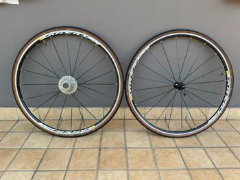 Tweedehands Mavic Aksium Rim Brake Wheelset 2017 Wheels