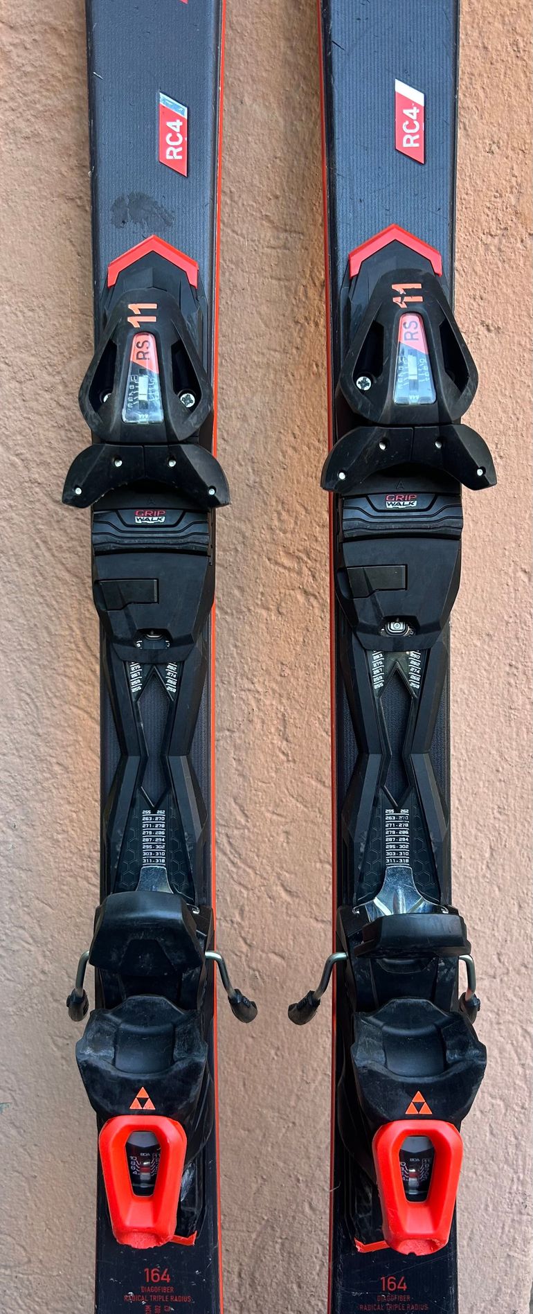 Used Fischer RC4 The Curv DTI Skis – $ 206 | buycycle