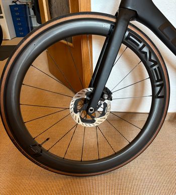 Newmen Streem Allround Carbon Laufradsatz A.49 / A.54 2026 Wheels d'occasion