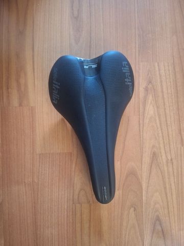 Used Selle Italia SLR Boost 2026 Saddles & Seatposts