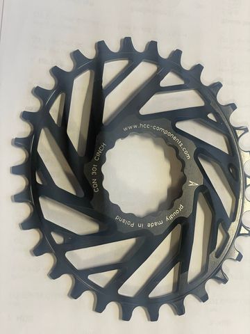Used HCC Components CON 30T Oval Chainring Drivetrain & Pedals