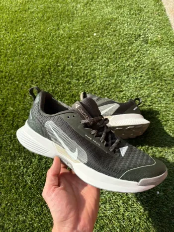 Used Bianchi Juniper Trail 3 Running Shoes