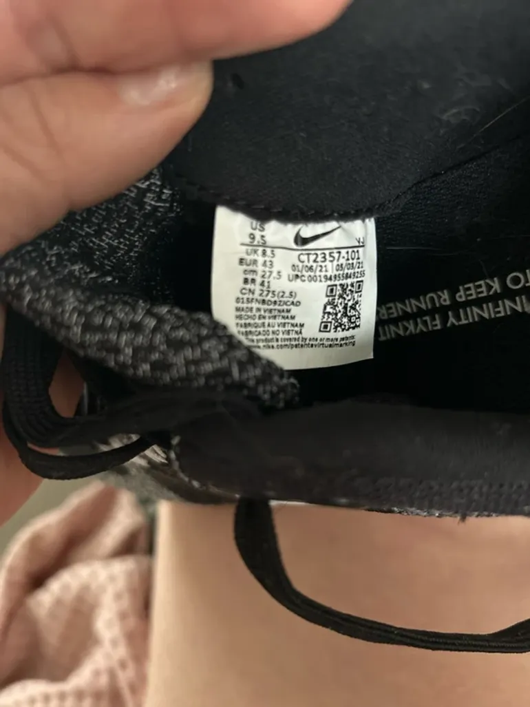 Used Nike React Infinity Flyknit bike — image 6 of 6