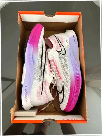 Used White Nike ZoomX Streakfly bike — image 8 of 10