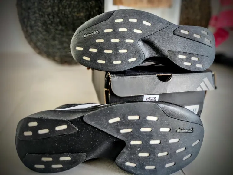 Tweedehands Adidas Adizero Evo SL bike — afbeelding 4 van 8