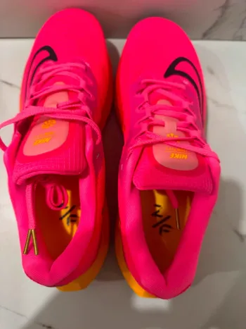 Used Hyper Zoom Fly 5 bike — image 3 of 8