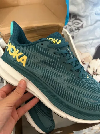 Used Hoka Running Shoes bike — image 2 of 4
