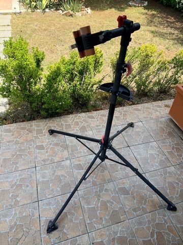 Used Amazon Bicycle Maintenance Stand 2020 bike — image 2 of 2