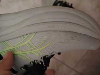 Używany Asics Nimbus 28 bike — zdjęcie 6 z 8