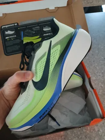 Tweedehands Pegasus Air Zoom 42 bike — afbeelding 4 van 15