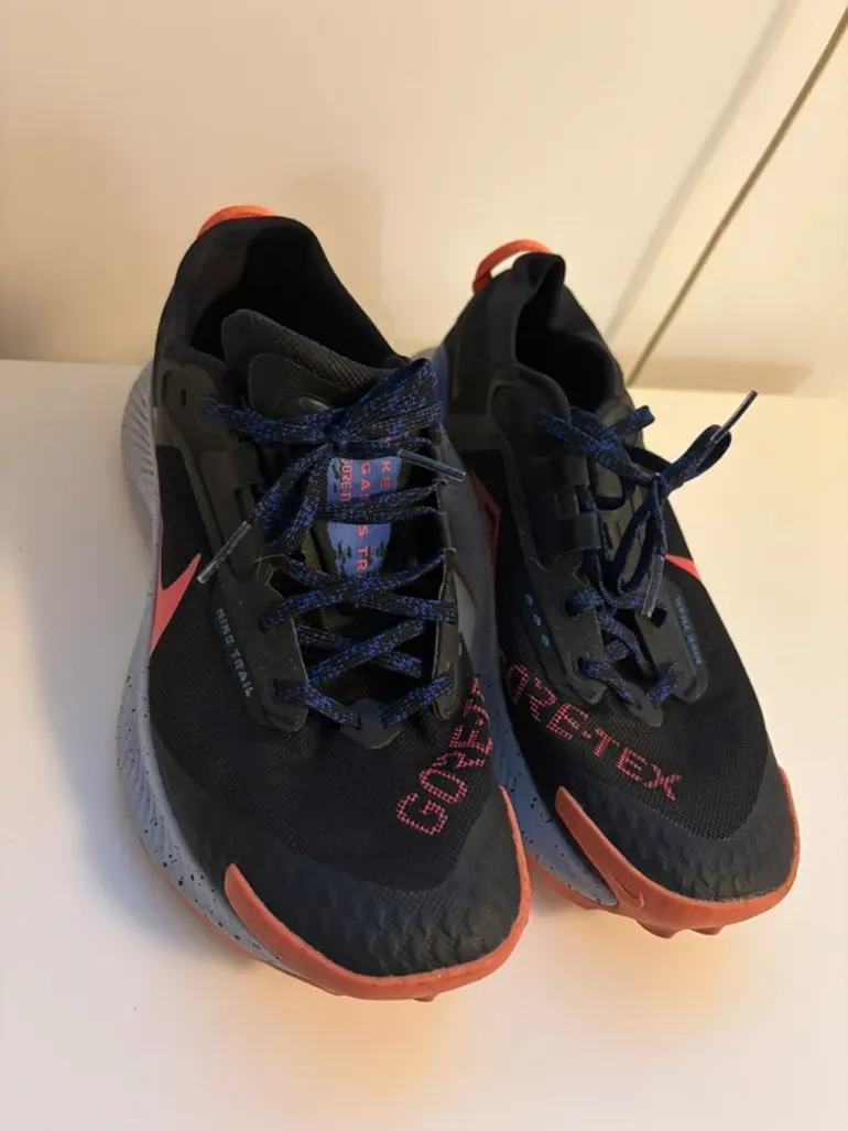 Used Pegasus Trail 3 GTX bike — image 3 of 8