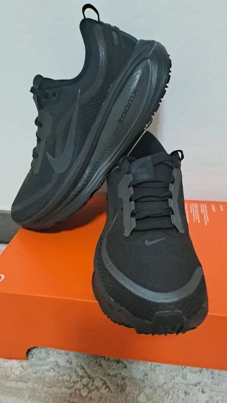 Used Nike Zoom Vomero GTX bike — image 2 of 13