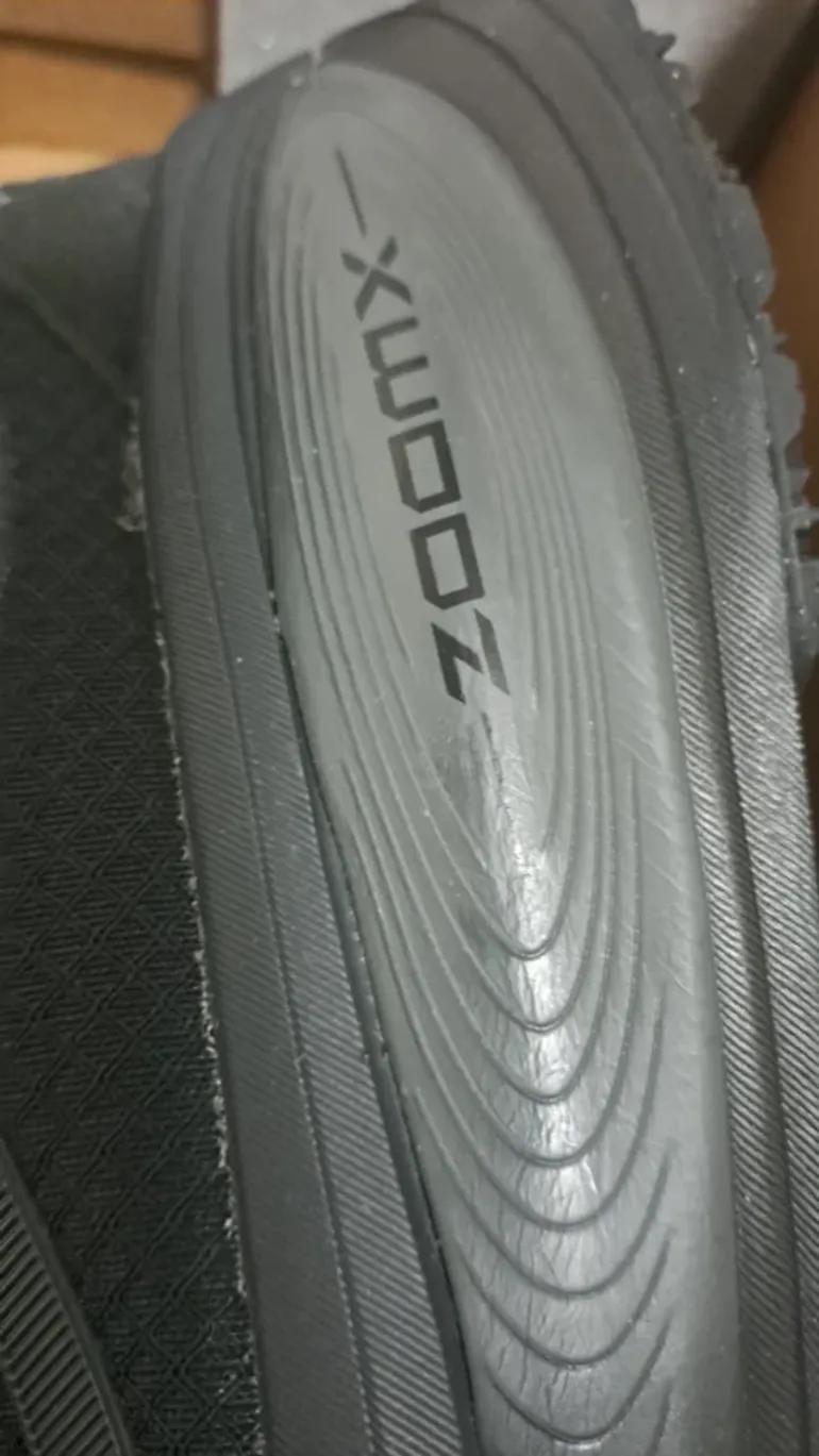 Used Nike Zoom Vomero GTX bike — image 5 of 13