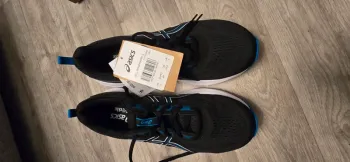 Used Asics gel-windhawk 5 Running Shoes