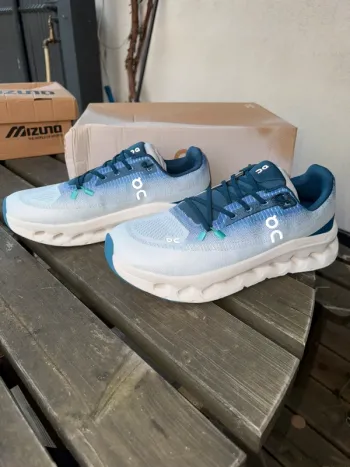 Used On Running Cloud bike — image 7 of 9