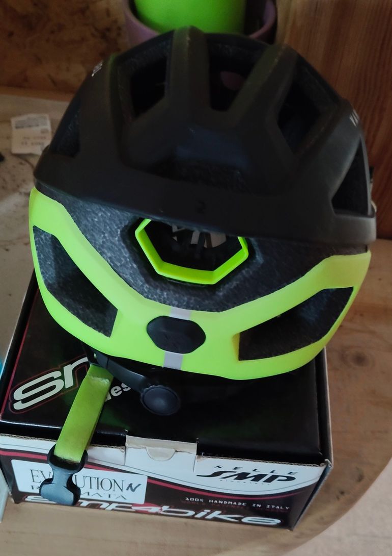 Gebrauchtes Van Rysel Helmet 2024 bike — Bild 3 von 3