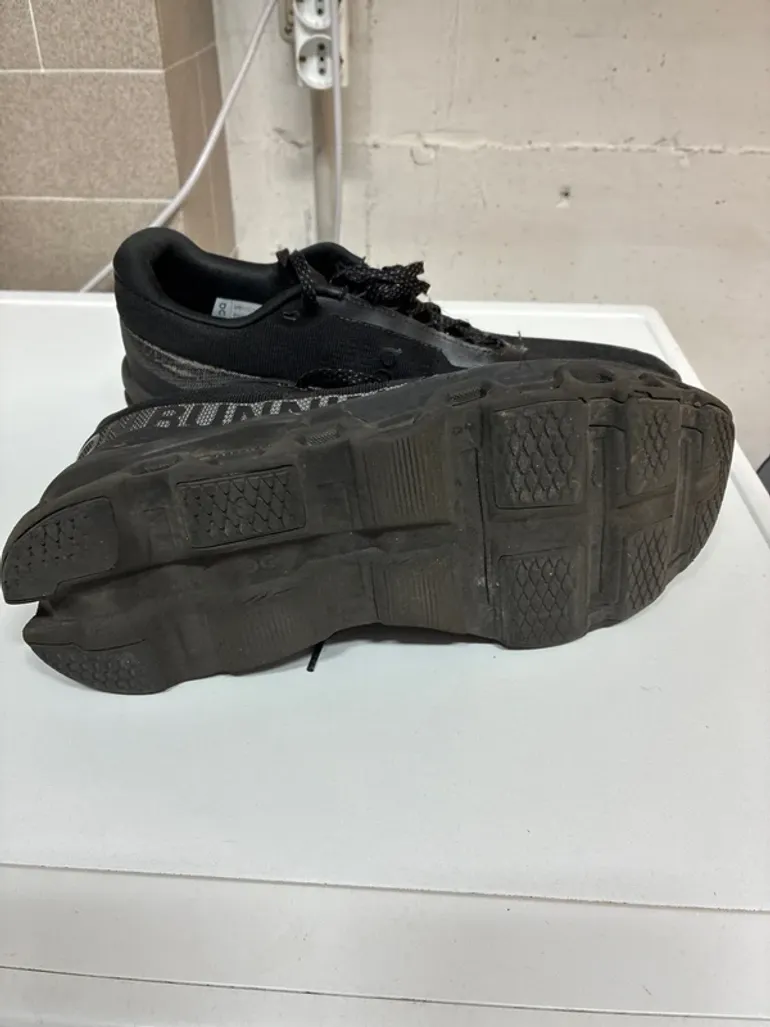 Used On Running Cloudmonster bike — image 3 of 5