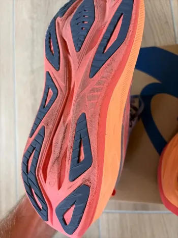 Asics Superblast 2 bike usato — immagine 8 di 11