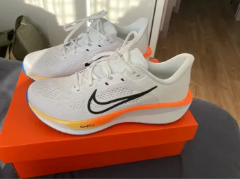 Nike Quest 6 Running Shoes d'occasion