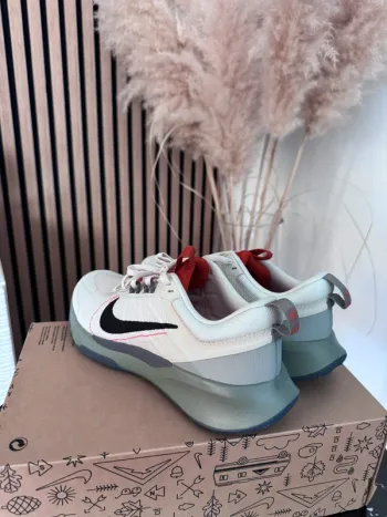 Used Nike Baskets Homme T40 bike — image 2 of 5