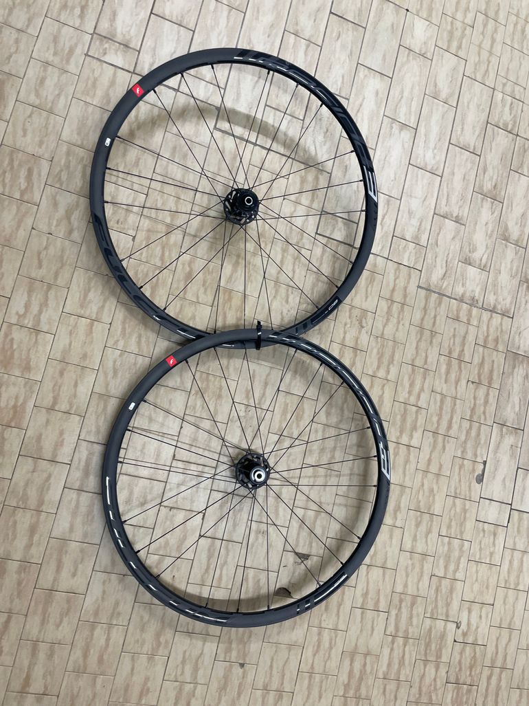 Fulcrum RACING 3 null