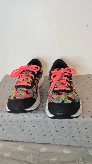 Asics Contend 8 GS bike usato — immagine 3 di 8