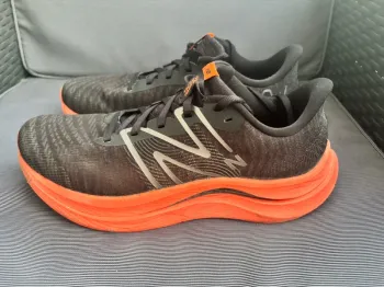 Gebrauchtes New Balance Propel Running Shoes