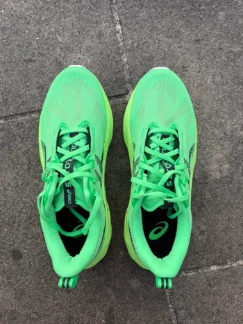 Tweedehands Asics Novablast 5 bike — afbeelding 5 van 6