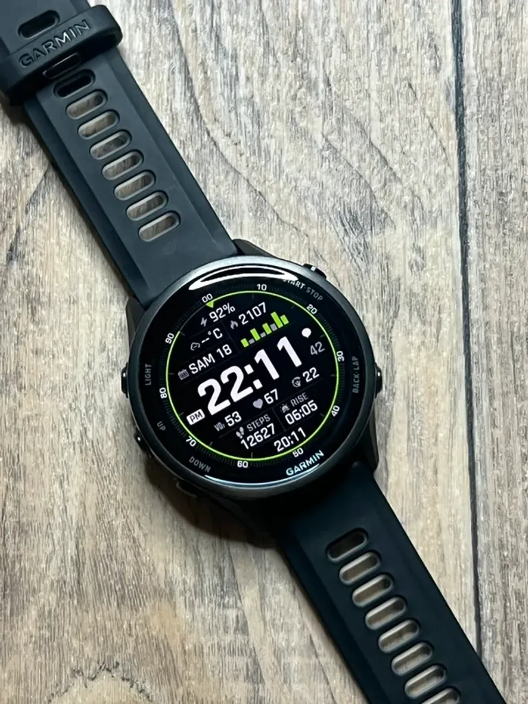 Gebrauchtes Garmin Forerunner 970 bike — Bild 2 von 9
