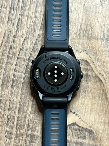 Gebrauchtes Garmin Forerunner 970 bike — Bild 3 von 9