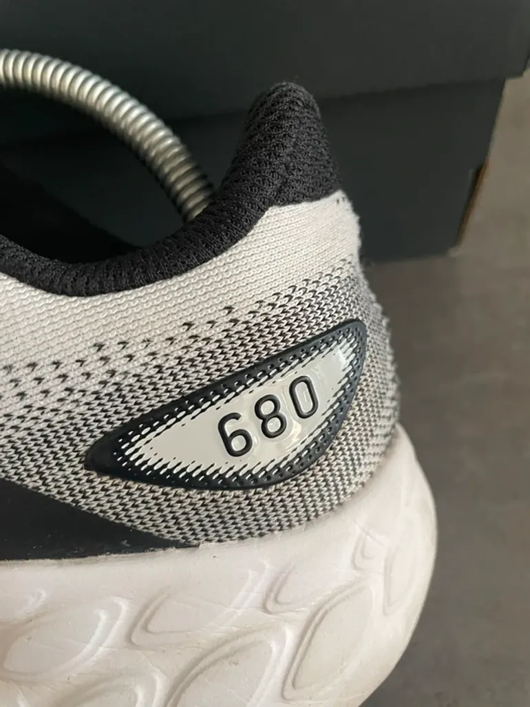 Gebrauchtes New Balance Fresh Foam 680 bike — Bild 12 von 13