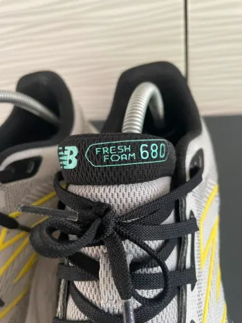 Gebrauchtes New Balance Fresh Foam 680 bike — Bild 11 von 13
