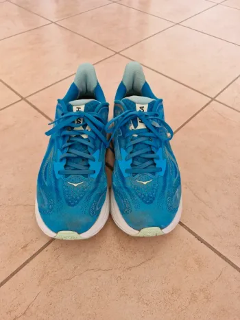 Hoka Clifton 10 bike usato — immagine 3 di 6