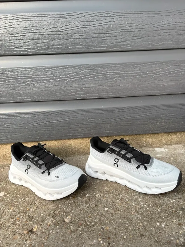 Gebrauchtes On Running shoes bike — Bild 2 von 5