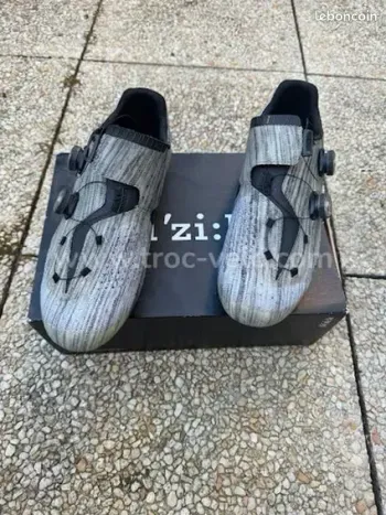 Fizik Infinito R1 Cycling Shoes usato