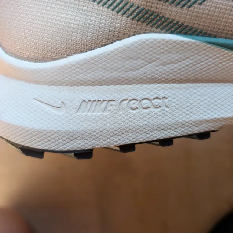 Pegasus Nike React Trail 4 GTX bike usato — immagine 11 di 15