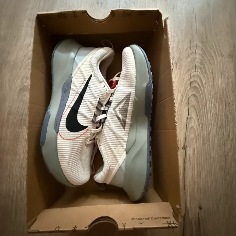 Used Nike Juniper Trail 2 NN bike — image 4 of 8